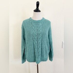 Soft knit pullover sweater Size Medium
